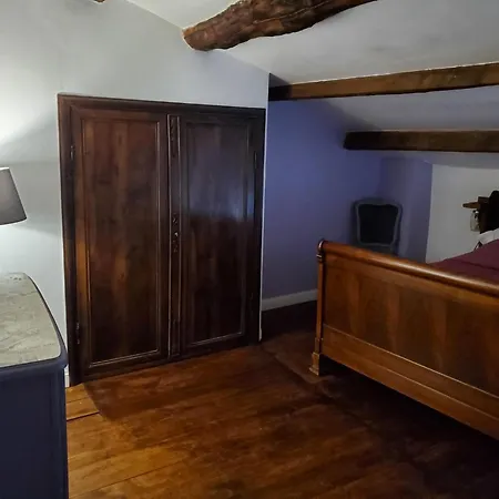 Hébergement de vacances La Cardabelle *